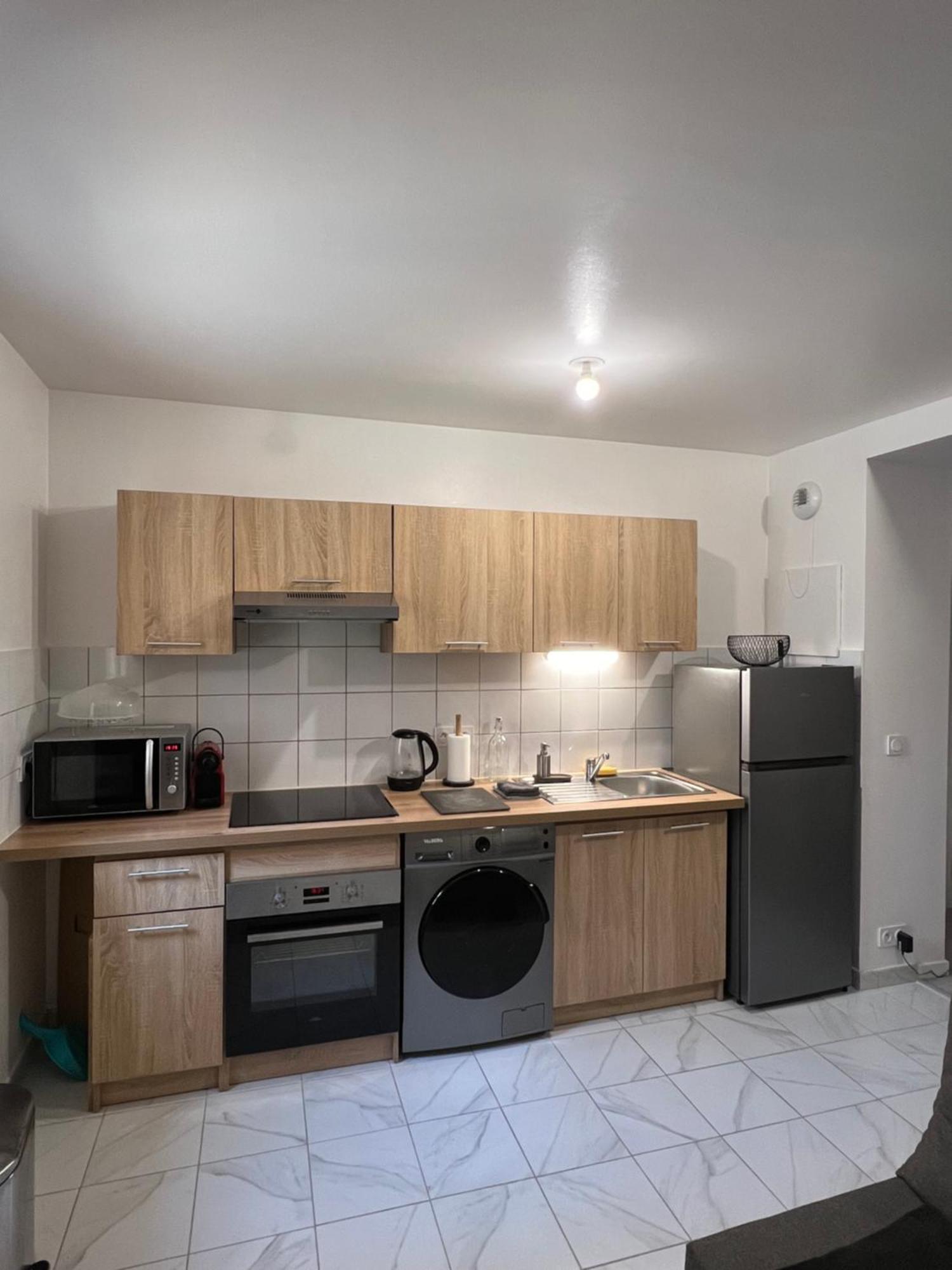 Apartment Appartement Dammarie-Les-Lys